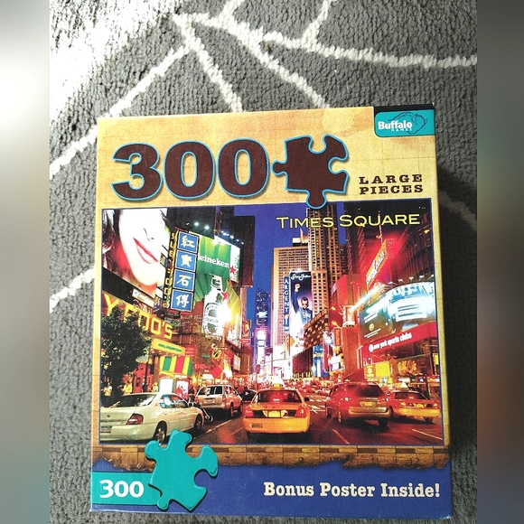 Times Square Puzzle 🧩 & Poster Set - Picture 6 of 6